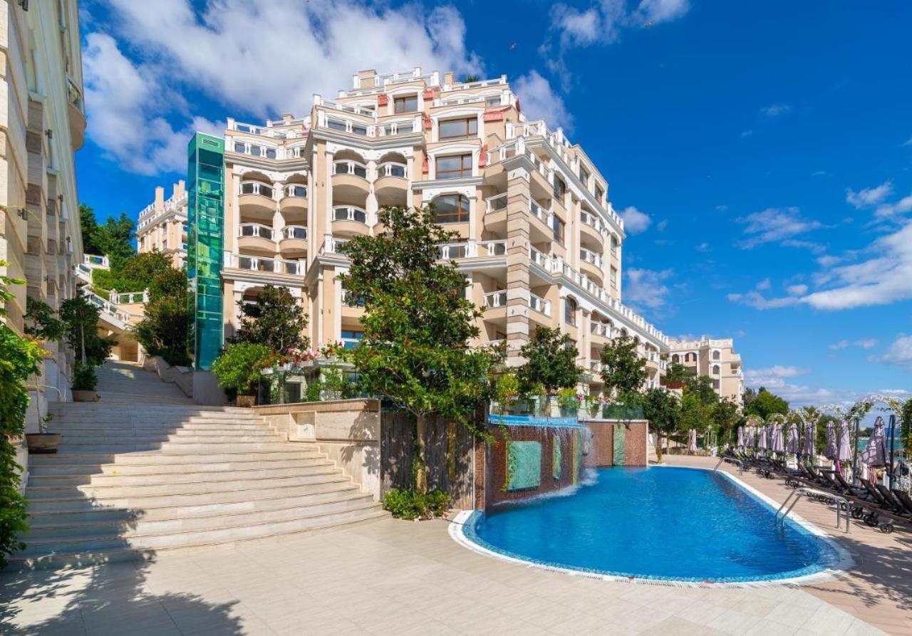 Elegantz Apartments Lamer Варна Экстерьер фото